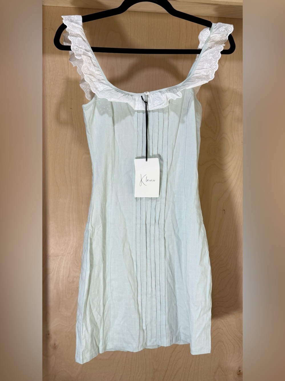 Klesis Medium Women's Light Blue Lace-Trim Sleeveless Dress New
